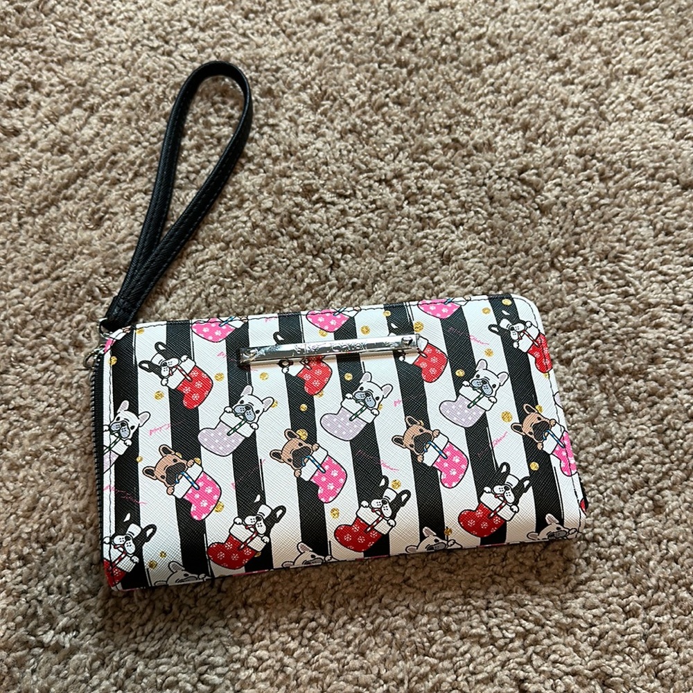 NWOT 💎 Betsy Johnson dog and stocking stripe pattern wristlet